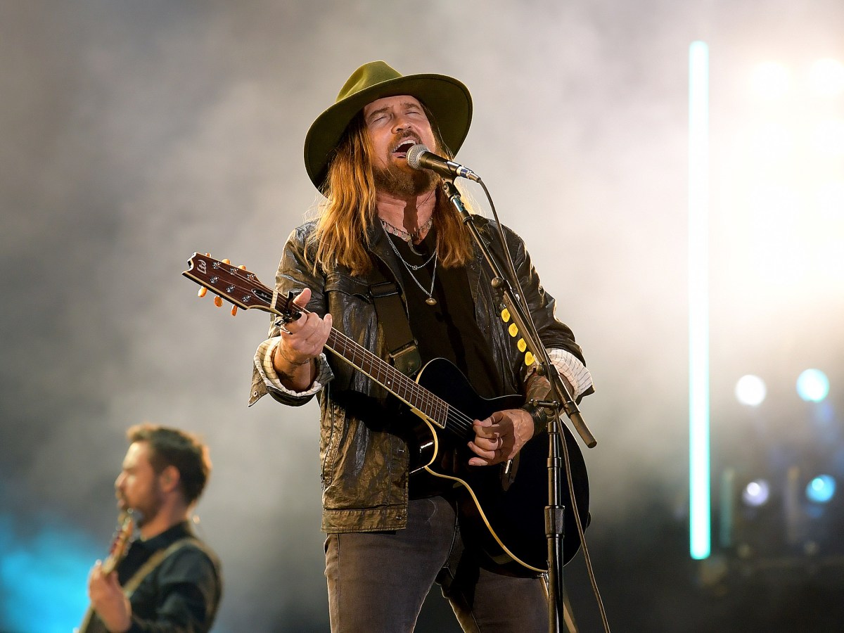 “Voglio solo star con te”, la canzone country che ha invaso gli stadi&nbsp;britannici