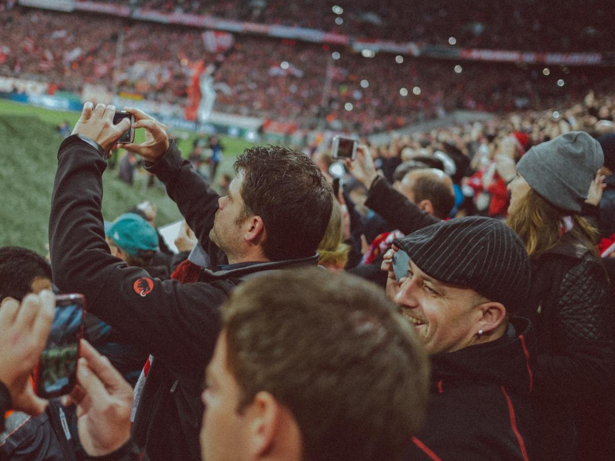 Né SuperLega né UEFA: il calcio moderno è quello che torna dai&nbsp;tifosi